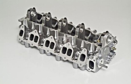 Головка блоку циліндрів MAZDA 2.5D WL3 AMC 908747