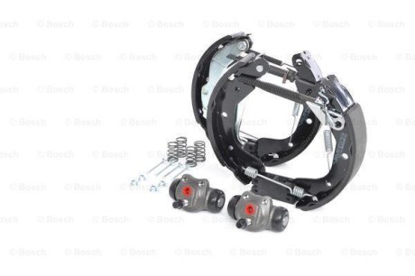 К-кт гальм.барабана (колодки, циліндр, пружини) BOSCH 0204114659