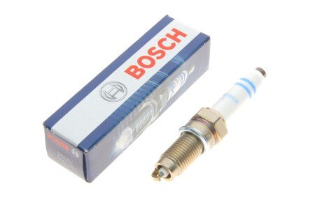 Y6LER02 Свічка запалювання BOSCH 0241140535