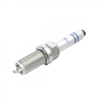 Свічка запалювання FQ5NPP332S DOUBLE PLATINUM (VAG 1.8, 2.0 TFSI) BOSCH 0 241 245 673