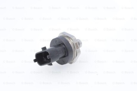 Датчик тиску масла BOSCH 0261230365