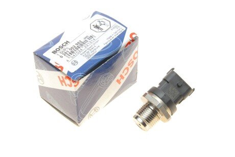 Елемент системи Common Rail BOSCH 0281002982