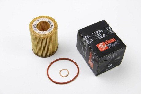 Фільтр масляний BMW 1/3 10- CLEAN FILTERS ML4535