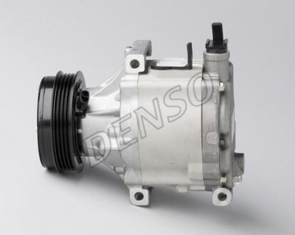 Компресор кондиціонера DENSO DCP36001