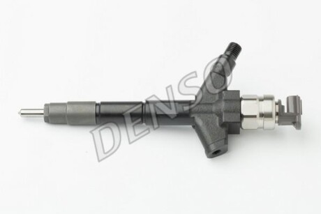 Форсунка паливна DENSO DCRI301060
