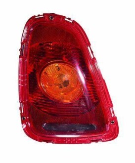 Задній ліхтар DEPO 8821908LAQYR