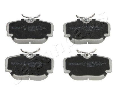 LANDROVER гальмівні колодки задн.Defender,Discovery II,Range Rover II 94-04 JAPANPARTS PP-L02AF