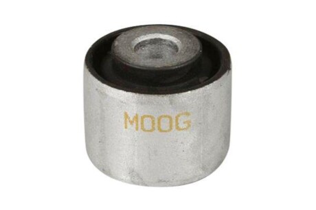 Сайлентблок заднього важеля MOOG MESB8988