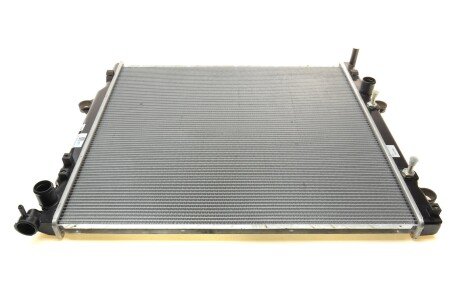 Радіатор охолодження Toyota Land Cruiser Prado 2.7 03- NRF 56104