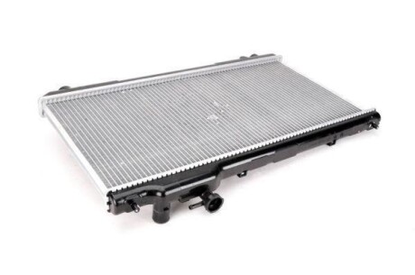 Радіатор двигуна THERMOTEC D72026TT
