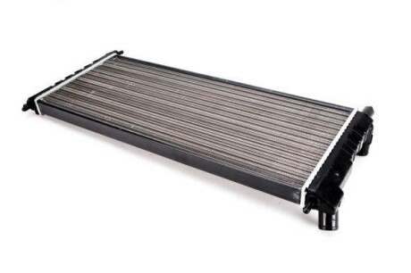 Радіатор двигуна THERMOTEC D7X053TT