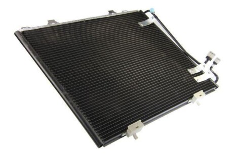 Радіатор кондиціонера THERMOTEC KTT110010