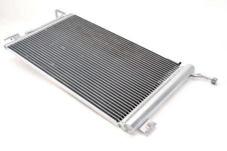 Радіатор кондиціонера THERMOTEC KTT110043