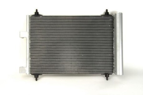 Радіатор кондиціонера THERMOTEC KTT110157