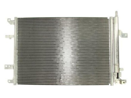 Радіатор кондиціонера THERMOTEC KTT110245
