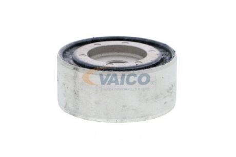 Сайлентблок балки задньої підвіски VAICO V307230