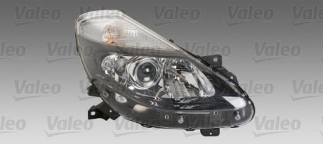 Фара автомобільна Valeo 044056