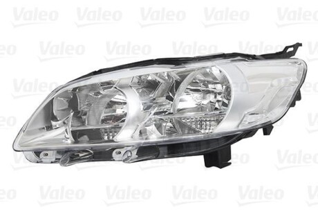 Фара автомобільна Valeo 045120