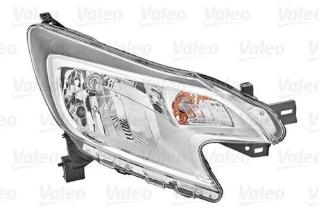 Фара автомобільна Valeo 045260