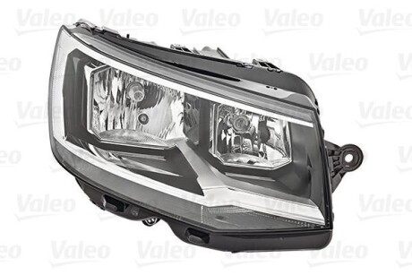 Фара автомобільна Valeo 046713