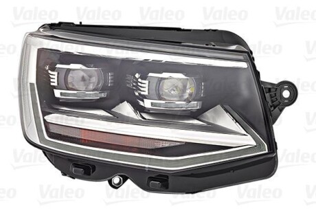 Фара автомобільна Valeo 046717