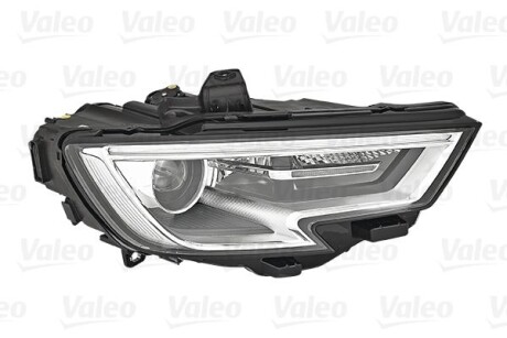 Фара автомобільна Valeo 046821
