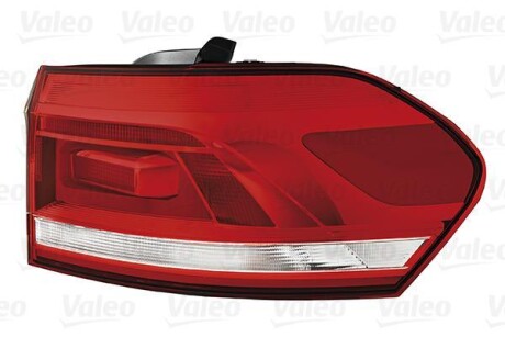 Задній ліхтар Valeo 047046