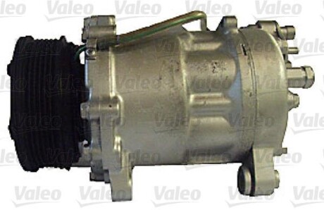 Компресор кондиціонера Valeo 699803
