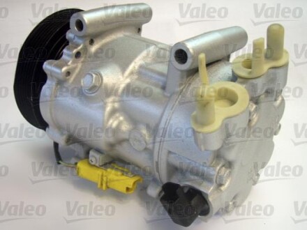 Компресор кондиціонера Valeo 813723