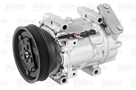 Компресор кондиціонера Valeo 813939