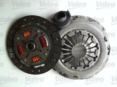 Комплект зчеплення для жорсткого маховика Valeo 826909