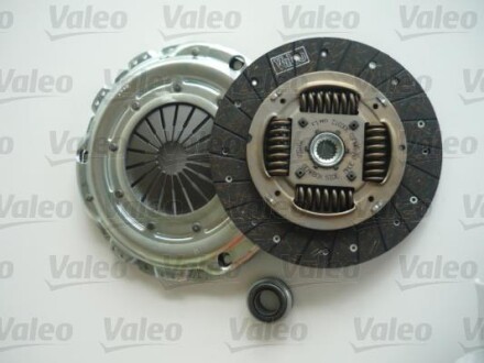 Комплект зчеплення для жорсткого маховика Valeo 828392