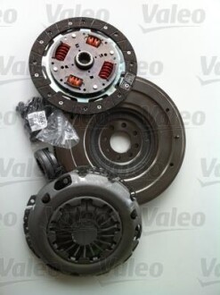 К-кт зчеплення з жорстким маховиком і вижим.підш. Valeo 835024