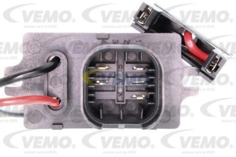 Елемент управління вентилятором салону VEMO V467900071